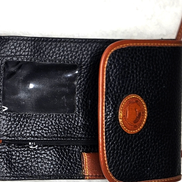 VTG Dooney & Bourke Cross-Body - Picture 9 of 10